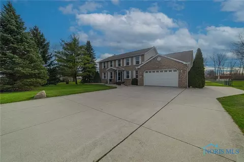 29675 Bradner Rd, Northwood, OH 43619