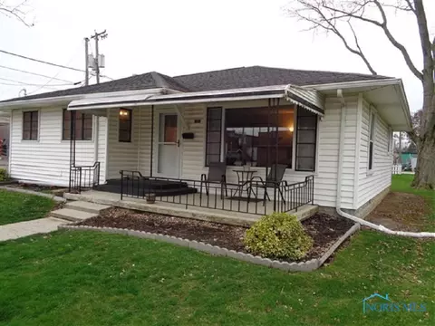 139 N Walnut St, Ottawa, OH 45875