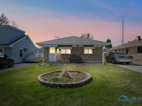 230 East Northgate Pkwy, Toledo, OH 43612