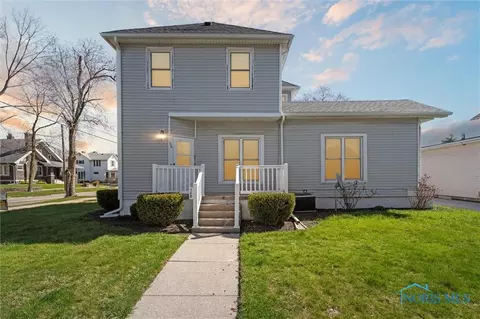 148 N Franklin St, Wauseon, OH 43567