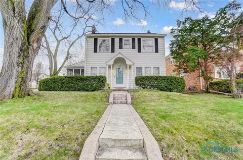 2682 Algonquin Pkwy, Toledo, OH 43606