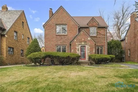 2329 Goddard Rd, Toledo, OH 43606