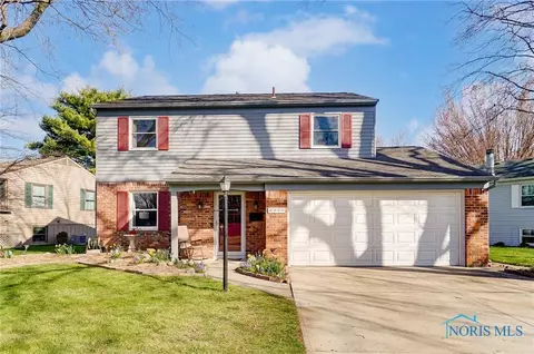 6350 Coppersmith Rd, Sylvania, OH 43560