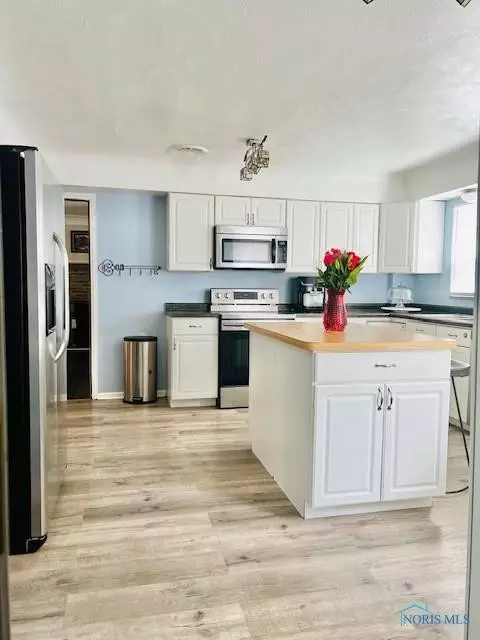 2065 W Bancroft St, Toledo, OH 43607 photo 7