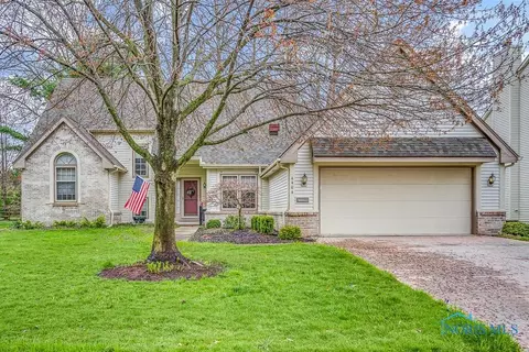 4404 Appomattox Dr, Sylvania, OH 43560