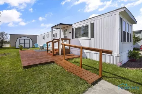 164 Rathbun Dr, Lakeside Marblehead, OH 43440
