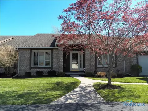10160 Ford Rd #2, Perrysburg, OH 43551