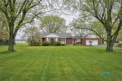 50 N Perry St, New Riegel, OH 44853