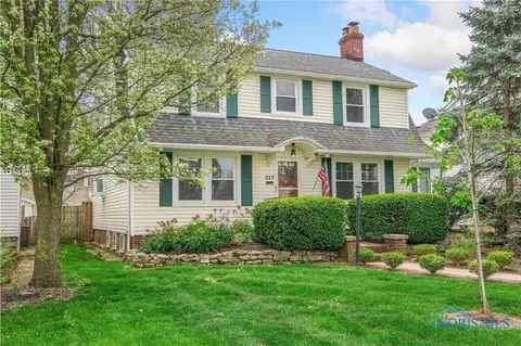327 Glendale Ave, Findlay, OH 45840