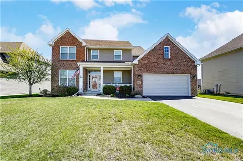 5538 Maple Creek Blvd, Sylvania, OH 43560