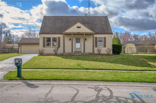 2852 Worth St, Oregon, OH 43616