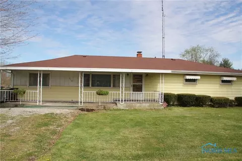 910 Dotterer St, Defiance, OH 43512