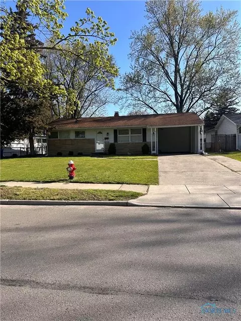 4652 Elmhurst Rd, Toledo, OH 43613