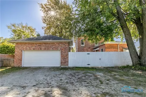 205 E Wayne St, Maumee, OH 43537 photo 47