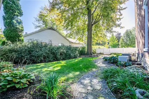 205 E Wayne St, Maumee, OH 43537 photo 49