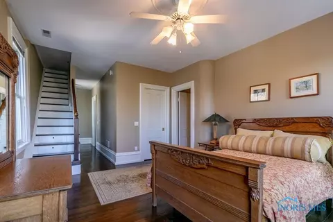 205 E Wayne St, Maumee, OH 43537 photo 34