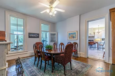 205 E Wayne St, Maumee, OH 43537 photo 18