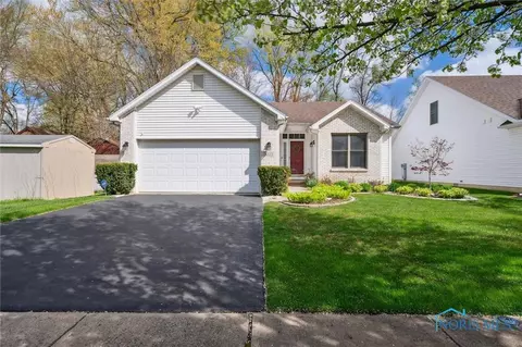 4222 Caravelle Dr, Toledo, OH 43623