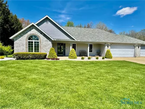 1206 Hidden Brook Dr, Hicksville, OH 43526