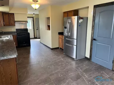 6131 Co Rd E Rd, Delta, OH 43515 photo 13