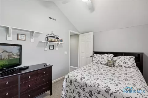 449 E Main St, Metamora, OH 43540 photo 36