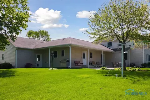 449 E Main St, Metamora, OH 43540 photo 4