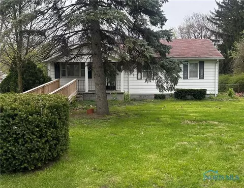 1390 Gage Rd, Toledo, OH 43612