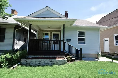 192 Osborn St, Rossford, OH 43460
