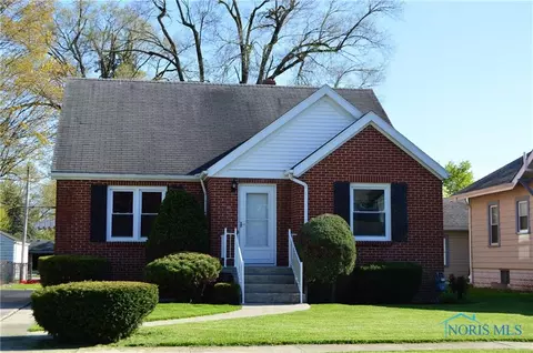 705 Cherry St, Findlay, OH 45840