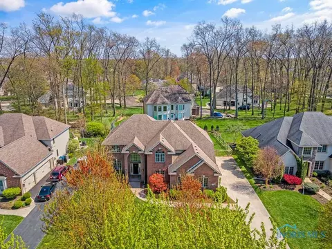3505 Boulder Ridge Dr, Maumee, OH 43537