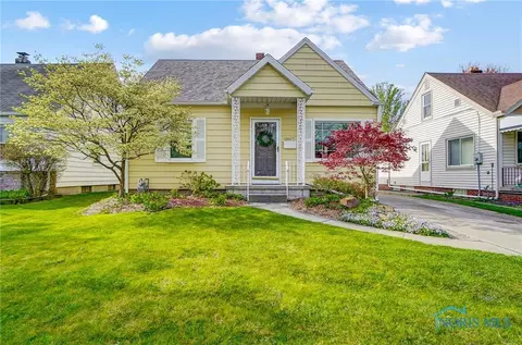 2807 Nash Rd, Toledo, OH 43613
