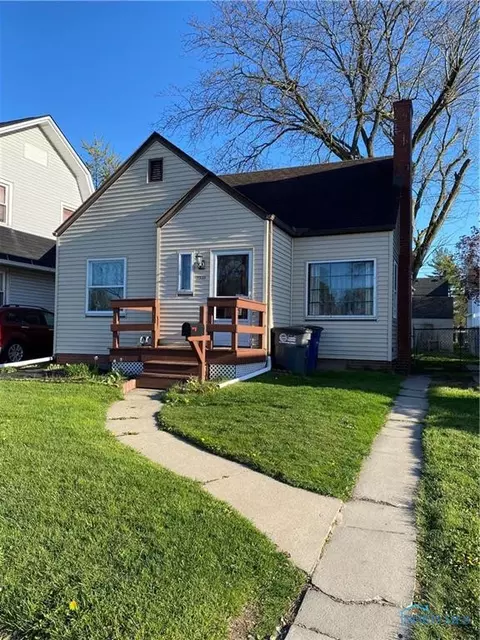 2339 W Sylvania Ave, Toledo, OH 43613