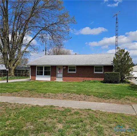 415 S Mccord Rd, Holland, OH 43528