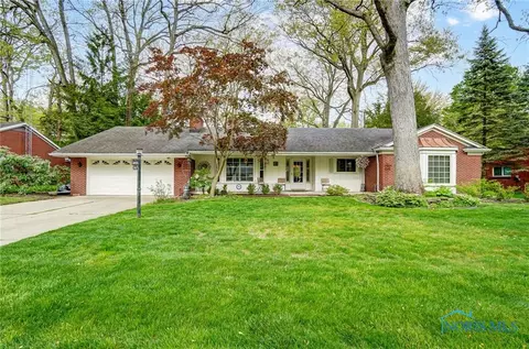 3657 Lauderdale Dr, Toledo, OH 43615