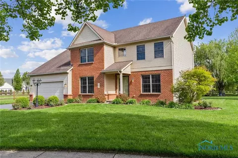 10645 Thais Ln, Whitehouse, OH 43571