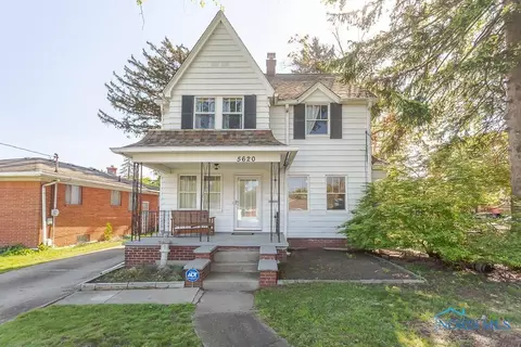 5620 Douglas Rd, Toledo, OH 43613