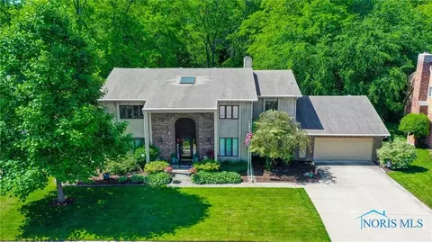 6141 W Wyandotte Rd, Maumee, OH 43537