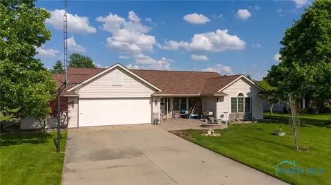 4670 County Rd 1725 Rd, Bryan, OH 43506