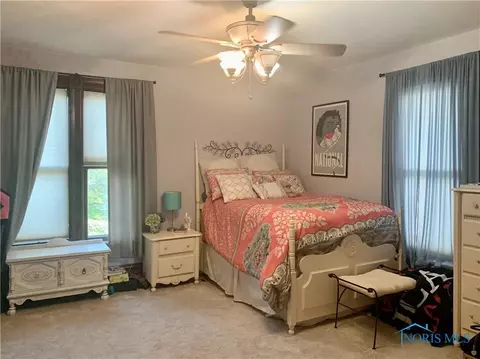 315 E High St, Bryan, OH 43506 photo 39