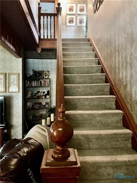 315 E High St, Bryan, OH 43506 photo 33