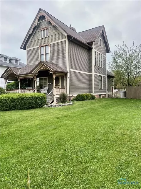 315 E High St, Bryan, OH 43506 photo 47