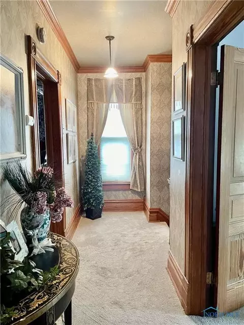 315 E High St, Bryan, OH 43506 photo 34