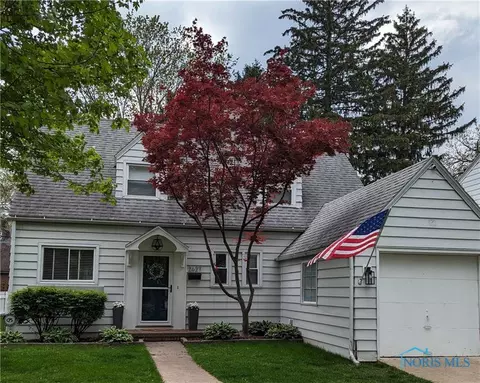 2627 Goddard Rd, Toledo, OH 43606