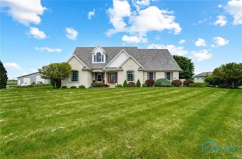 2160 County Road M, Swanton, OH 43558