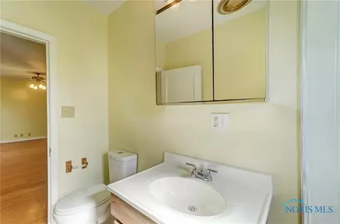145 Covington Ave, Findlay, OH 45840 photo 18