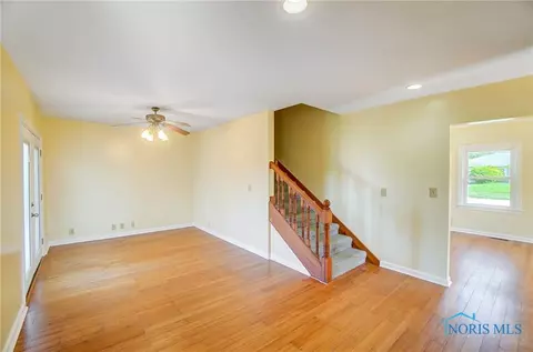 145 Covington Ave, Findlay, OH 45840 photo 9