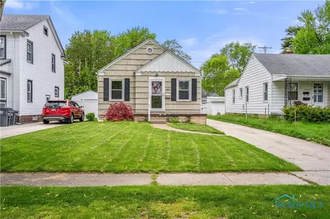 5855 Adelaide Dr, Toledo, OH 43613