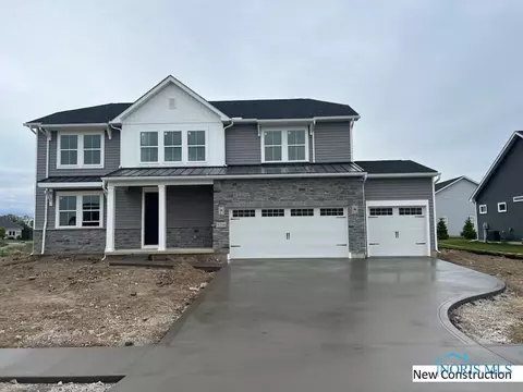 9258 Pondside Ct, Sylvania, OH 43560