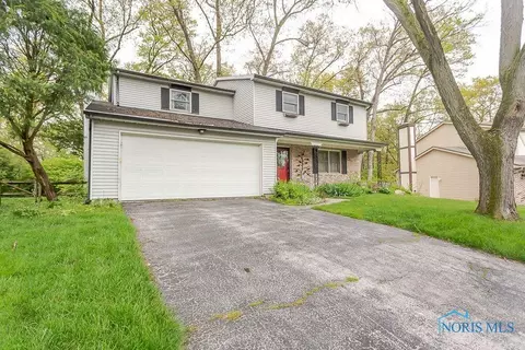 6744 Hampsford Cir, Toledo, OH 43617