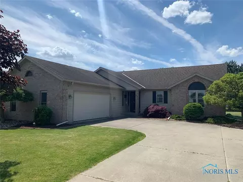 114 Ash Dr, Pioneer, OH 43554